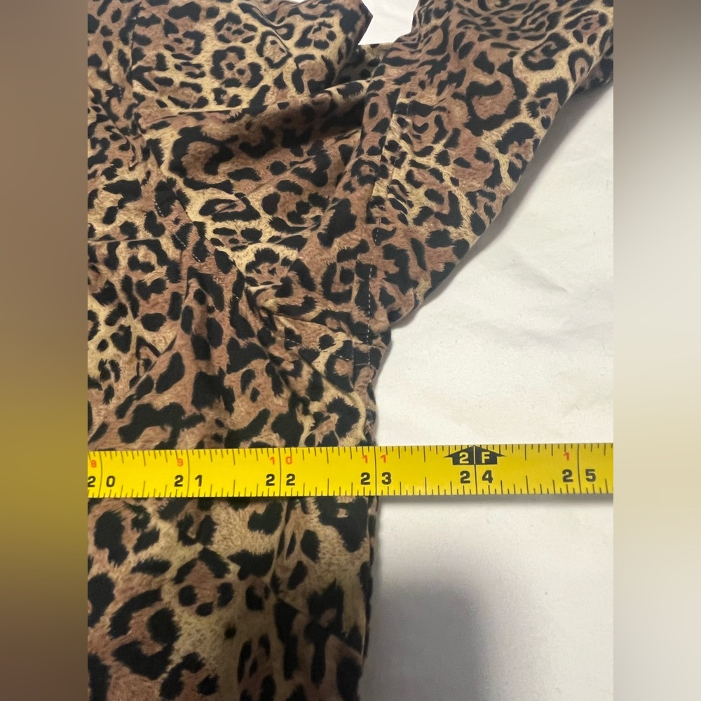 CHAPS Plus Women’s Black & Brown Cotton Animal Print BD LS Shirt Size 1X - Picture 9 of 11